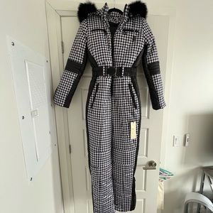 Houndstooth Ski Suit Size Medium